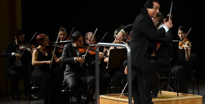 Ünlü orkestra şefi Rahbari, Antalya'da