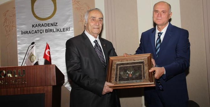 Fındık ihracatçıları Trabzon'da stres attı