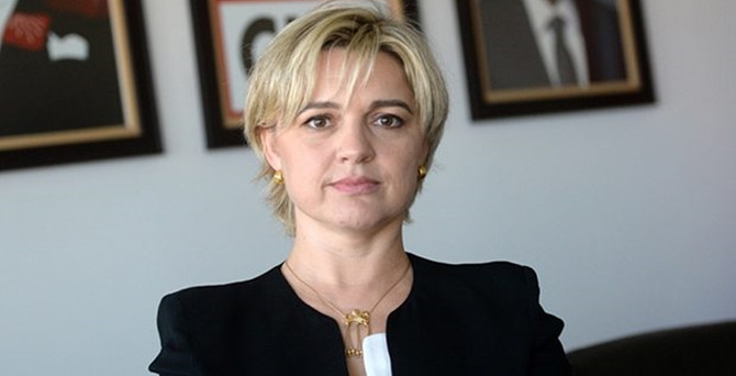 'MB kendini inkar etti'