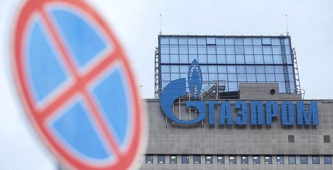 Gazprom, fiyat düşürmeye devam ediyor