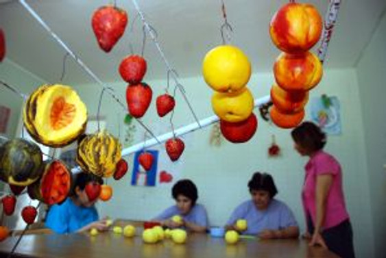 Sanatla tedavi ediyorlar