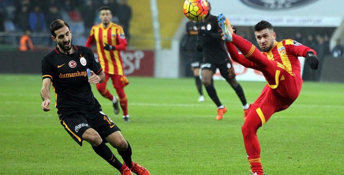 Galatasaray Kayseri'de puan bıraktı