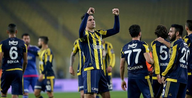 Fenerbahçe devreyi galibiyetle kapattı