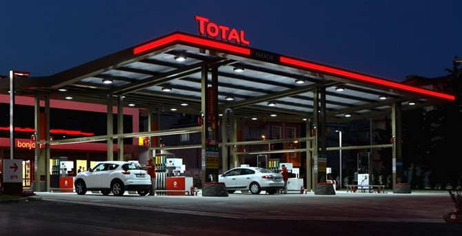 Total'den tarihi karar