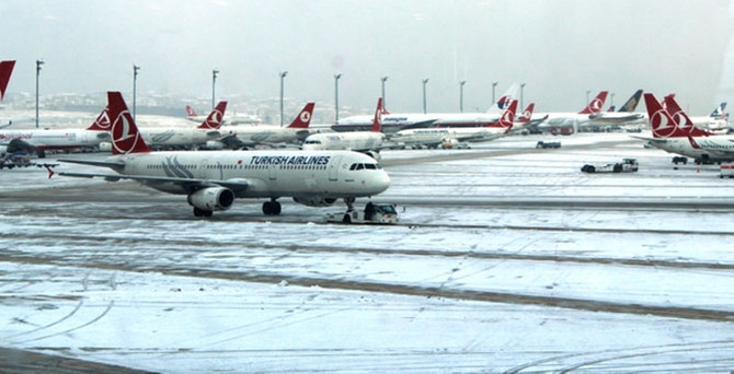Hava ulaşımını da vurdu