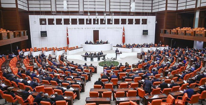 Atama bekleyen öğretmenlere müjde