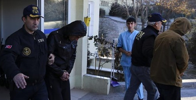 İki canlı bomba zanlısı tutuklandı