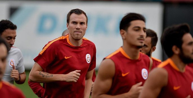 Grosskreutz Stuttgart'ta sağlık kontrolünden geçti