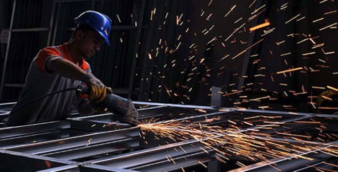 İmalat PMI 13 ayın en yükseğinde
