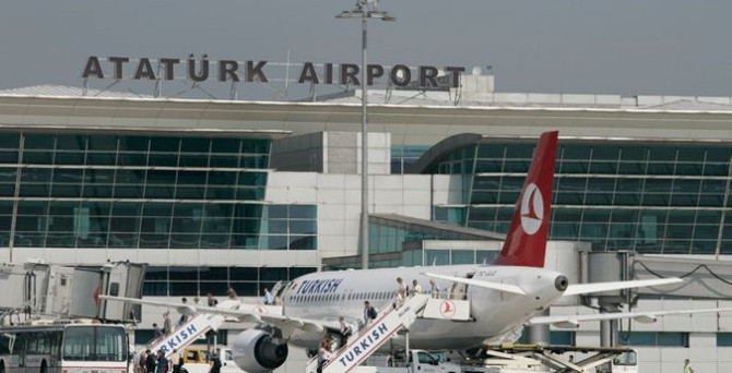 Havalimanı başmüdürü görevden alındı