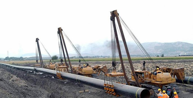 Kerkük-Türkiye doğalgaz boru hattının inşası başladı