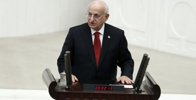 'Yeni anayasa başkanlık sistemine dayalı olmalı'