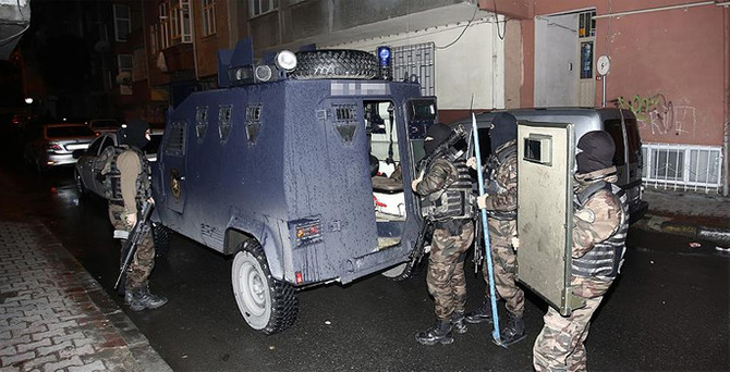 İstanbul'da IŞİD operasyonu: 10 gözaltı