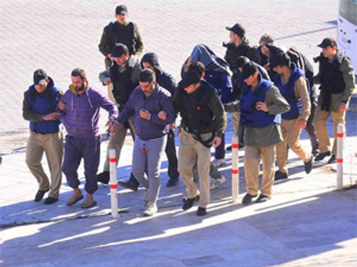 'Tarihi operasyon'da 9 tutuklama