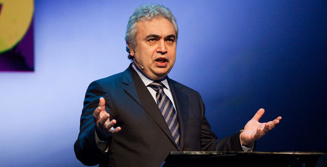 IEA: Petrol fiyatlarında gerileme devam edecek