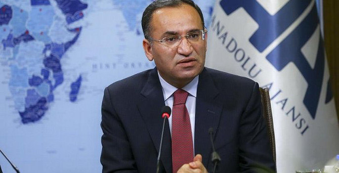 'Sanki hendekleri uzaylılar kazdı'
