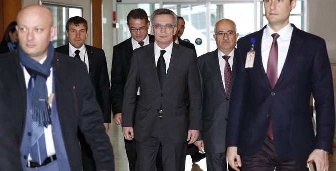 Alman bakan Türkiye'de