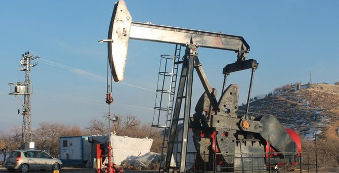 'ABD'de ham petrol üretimi azalacak'