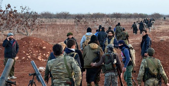 İki köyü IŞİD'ten kurtardılar