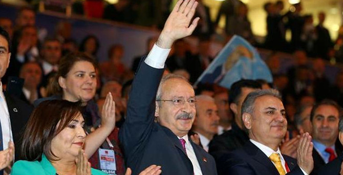 Kılıçdaroğlu yeniden genel başkan seçildi