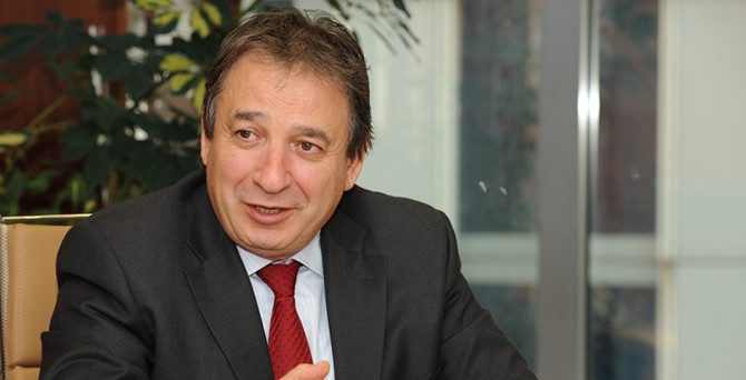 Şişecam kaslarını geliştirecek yeni faaliyet alanları arıyor