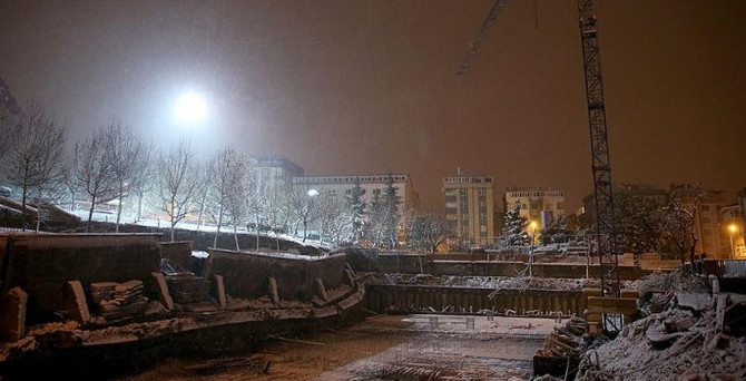 İstanbul'da 7 bina boşaltıldı