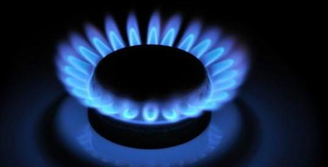 Doğal gaz ithalatı artarken, tüketim azaldı