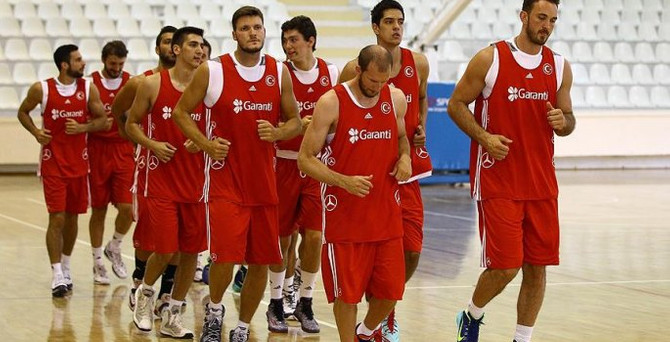 12 Dev Adam olimpiyat elemelerinde