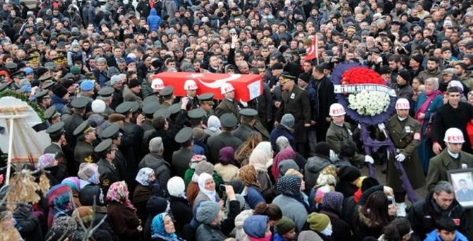 Türkiye şehitlerini uğurladı