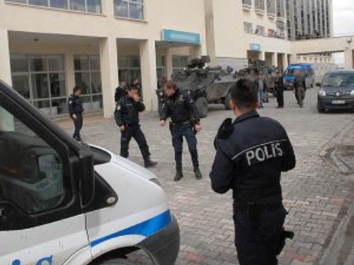 Şırnak'ta 8 terörist teslim oldu