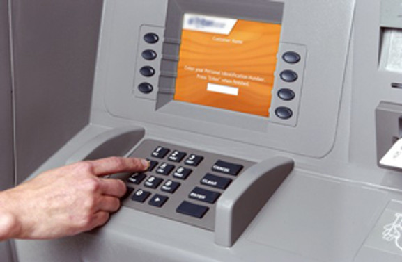 Yapı Kredi'den İzmir'e klavyeli ATM