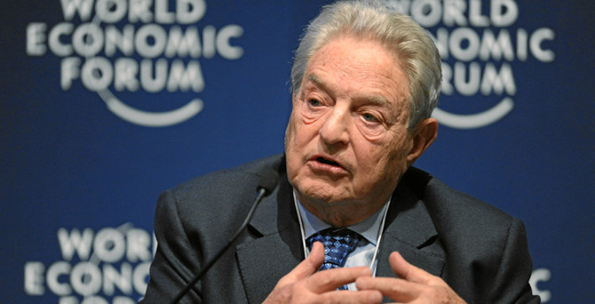 Soros: Çin ekonomisi sert inişe yöneldi