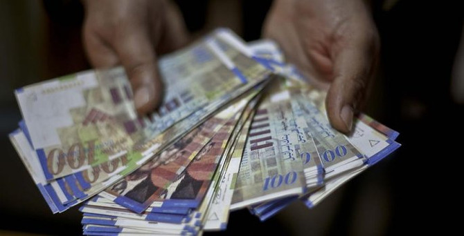Gazze'de bin dolarları bulan 'sahte para'