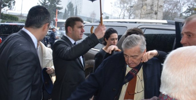 Koç ailesine taziye akını