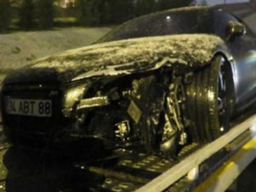 Caner Erkin ile Uygar Mert trafik kazası geçirdi