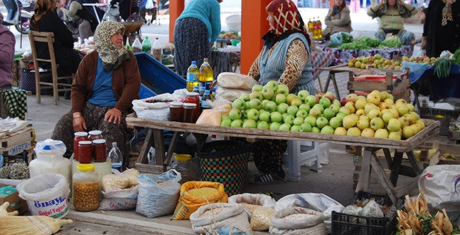 Komşu tatile de pazara da gelmedi