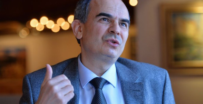 '2016, enflasyonla mücadelenin başlangıç yılı olacak'