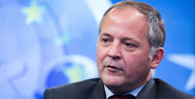 ECB: Ekonomi için para harcayın
