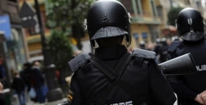 İspanya'da 9 PKK'lı tutuklandı