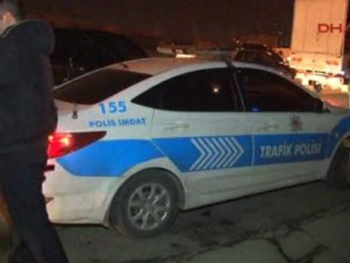 İstanbul'da polis aracına silahlı saldırı