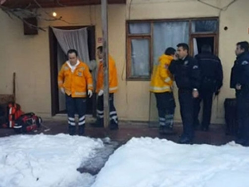 Düzce'de 3 kişi evde ölü bulundu