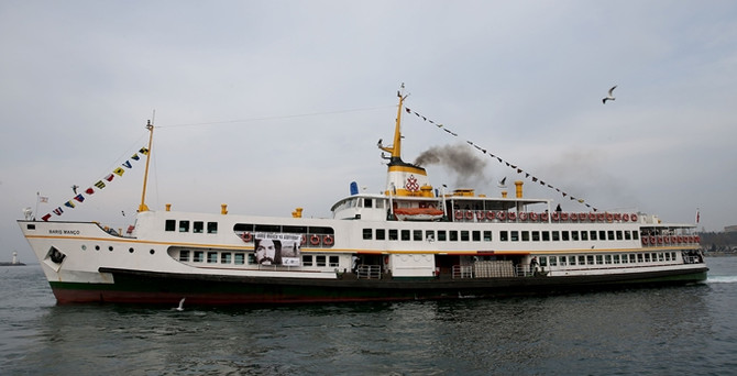 Barış Manço kendi adını taşıyan vapurda anıldı
