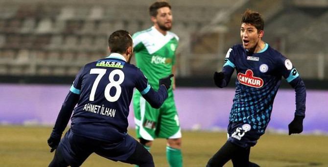 Çaykur Rizespor turu geçti