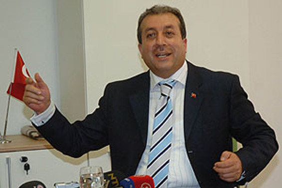 Eker, kene ilacı ihalesindeki iddiaları yalanladı
