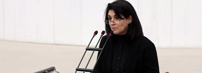 Zana bu defa yemin etti