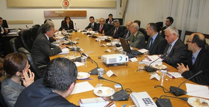 Bakanlardan 'Yeni Anayasa' açıklaması