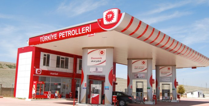 Türkiye Petrolleri'nden ilk "otoban istasyonu"