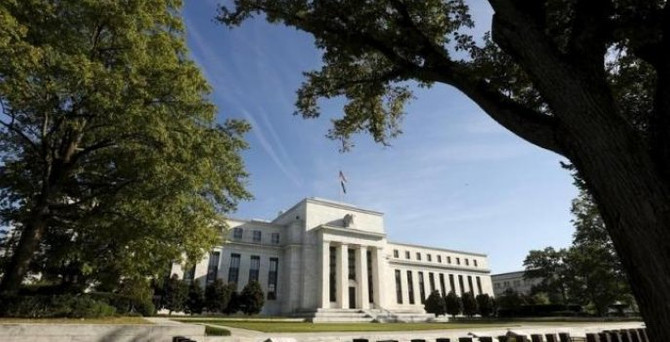 Fed'den iki farklı faiz açıklaması
