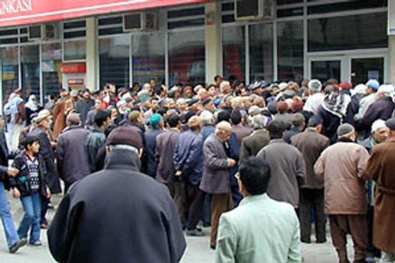 Yaşlı ve özürlü aylıklarında ödeme takvimi belirlendi