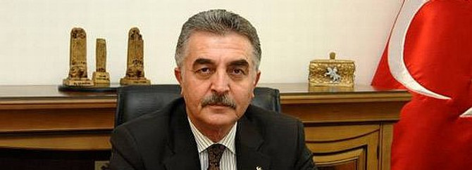 Bir günde 57 soru önergesi verdi